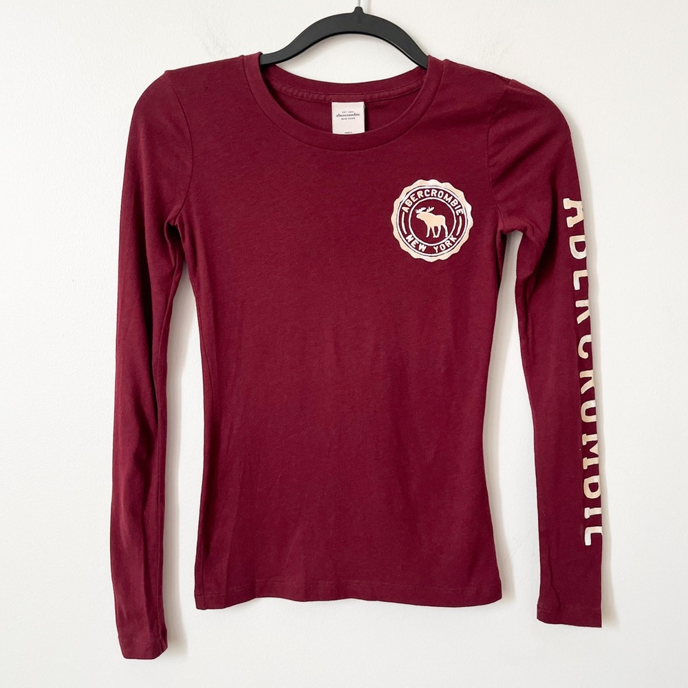 Abercrombie Long Sleeve Logo Spellout T-Shirt New York Womens Small‎ Burgundy